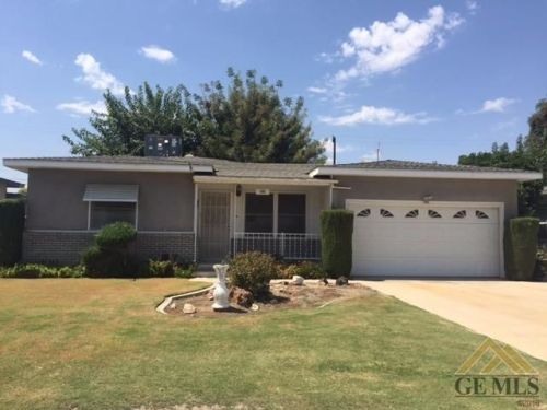 345 Walnut St, Bakersfield, CA 93263-2241