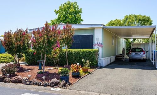 1135 Adrienne Way, Santa Rosa, CA 95401-4476