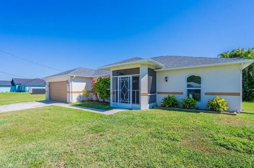 2212 4th Ter, Cape Coral FL  33909-0063 exterior