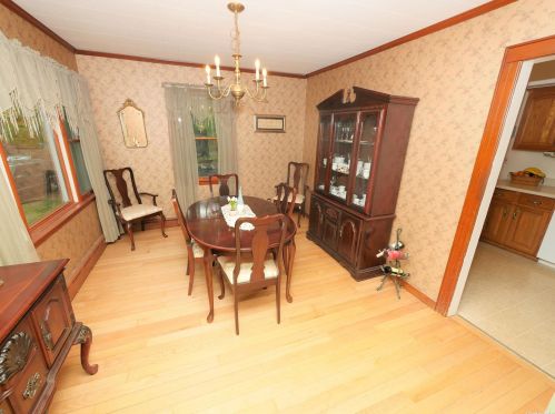 8 Old Rocky Point Rd, Miller Place NY  11764-2025 exterior