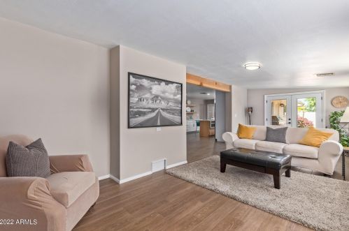 6507 Paradise Dr, Scottsdale AZ 85254-5175 exterior