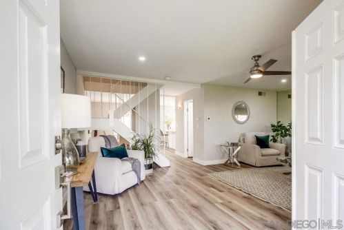 4168 Genesee Ave, San Diego CA  92111-2716 exterior