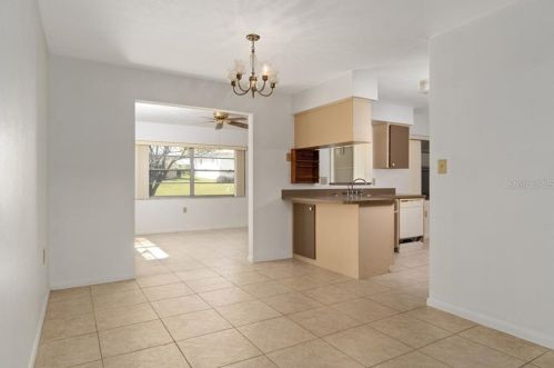 206 Fillmore St, Beverly Hills FL  34465-4059 exterior