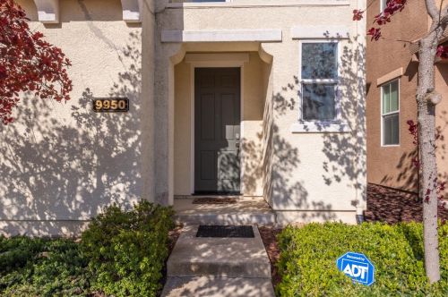 9950 Macabee Ln, Elk Grove CA  95757-2551 exterior
