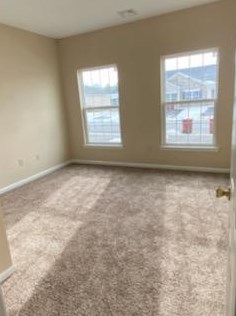 251 Huntington Ln, Easton PA  18040-8484 exterior