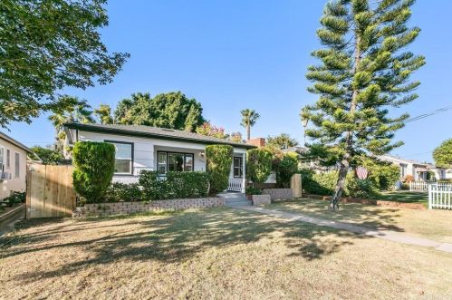 8758 Jefferson Ave, La Mesa, CA 91941-5146