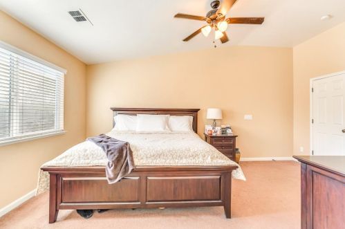 679 Apricot Ct, Los Banos CA  93635-9691 exterior