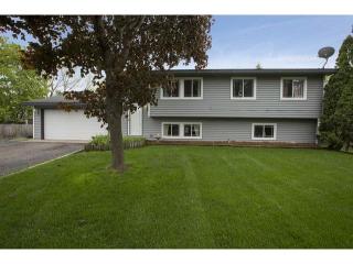 11879 Wisconsin Ave, Champlin, MN 55316-2385