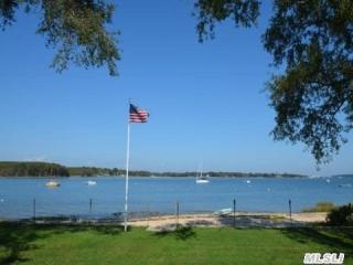 1815 Bay Shore Rd, Greenport, NY 11944-2724