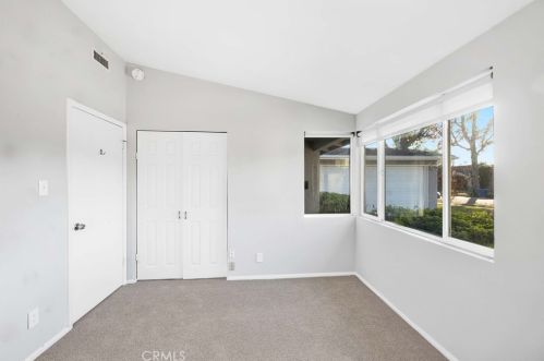 6450 Aldea Ave, Van Nuys CA  91406-5401 exterior