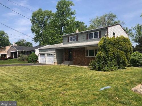 2088 Klockner Rd, Trenton, NJ 08690-3402