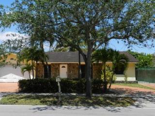 13911 112th St, Miami, FL 33186-3267