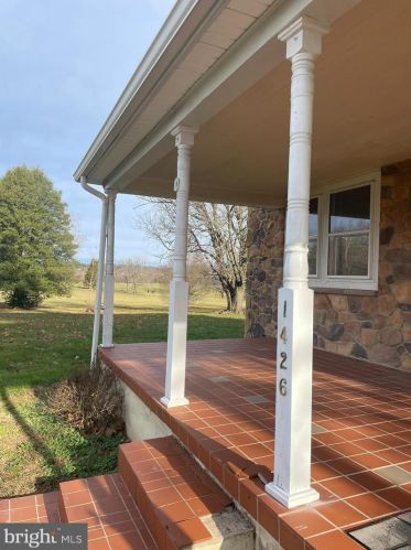 1426 New London Rd, Landenberg PA  19350-1116 exterior