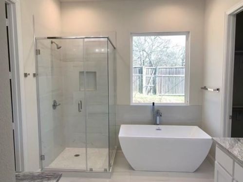 9108 Shoshone Trl, Lewisville TX  75022-7039 exterior