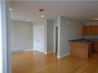 203 Dean St, Providence RI  02903-1605 exterior