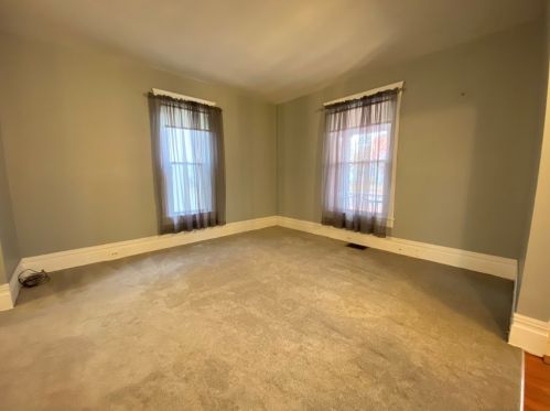 106 Plum St, Greenville PA  16125-1857 exterior