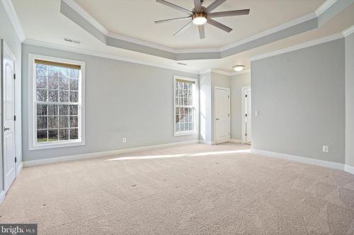 16143 Jordan Crest Ct, Haymarket VA  20169-4943 exterior