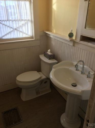 1725 Lake Ave, Pueblo CO  81004-3317 exterior