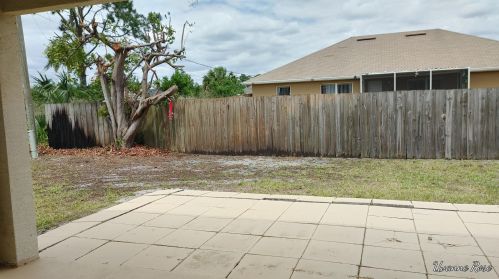 967 Connecticut Ter, Fort Pierce FL  34953-1514 exterior