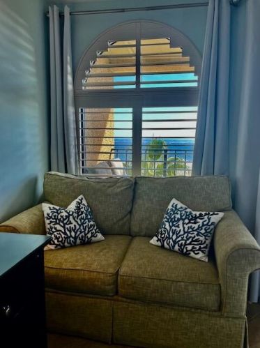 515 Seascape Ct, Isle Of Palms SC 29451-4831 exterior