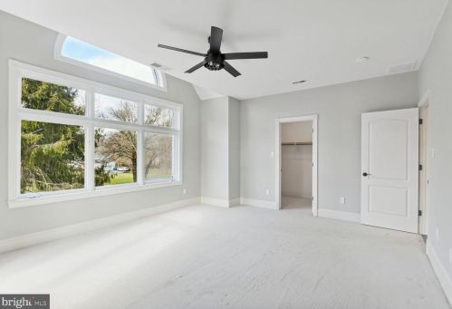 209 River Bend Rd, Great Falls VA  22066-4141 exterior