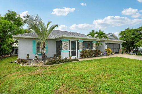 2300 25th St, Cape Coral, FL 33993-8275