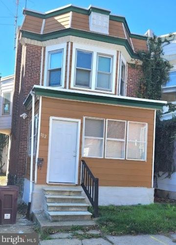 102 25th St, Wilmington, DE 19802-4114
