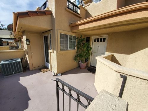 25841 Mcbean Pkwy, Santa Clarita, CA 91355-2099
