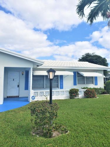 1001 3rd Way, Boynton Beach, FL 33426-4774