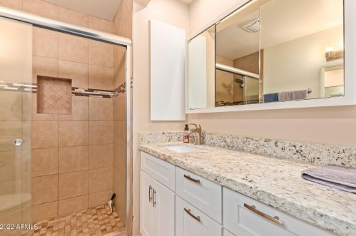 15268 52nd Dr, Glendale AZ  85306-4309 exterior