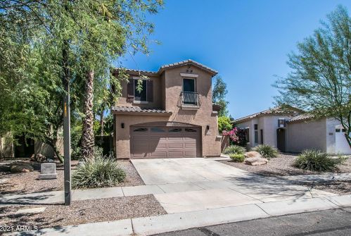 4081 Wagon Cir, Gilbert AZ  85297-8390 exterior