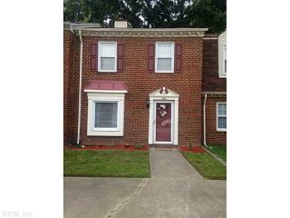 8 Colonial Way, Chesapeake VA  23325-4700 exterior