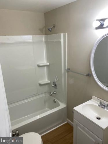 631 Beideman Ave, Camden NJ  08105-1544 exterior