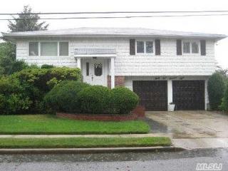 3408 Howard Blvd, North Baldwin, NY 11510-5155