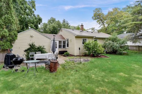 551 116, Milwaukee WI 53226-3610 exterior