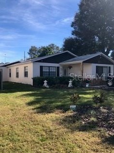 945 14th St, Saint Petersburg FL  33705-1242 exterior