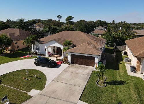 2450 Mercer St, Fort Pierce, FL 34984-5069