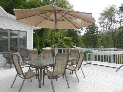 52 Plum Rd, Mahopac NY  10541-4247 exterior