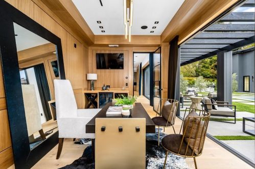 4508 Haskell Ave, Van Nuys CA  91436-3148 exterior