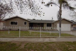4551 Cortland Ave, Fresno, CA 93726-6212