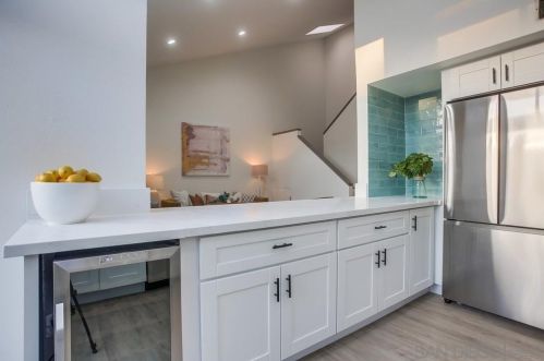 6226 Caminito Del Oeste, San Diego CA  92111-6829 exterior