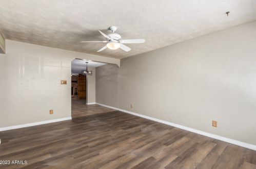 6520 20 Ave, Phoenix AZ 85041-7702 exterior