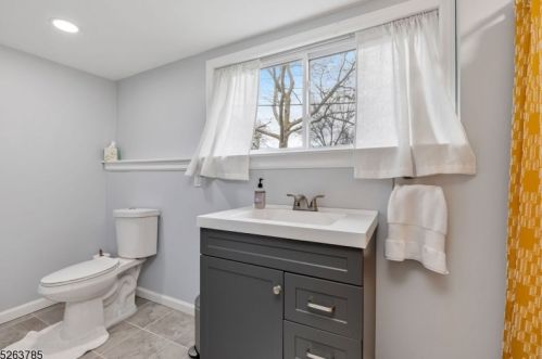 16 Rainier Rd, Fanwood NJ  07023-1416 exterior