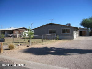 8573 Edgewood Ave, Mesa, AZ 85208-2817