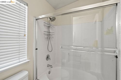 20 Megan Ct, Oakley CA  94561-3956 exterior