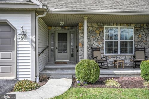 508 Stoney Run Rd, Primrose, PA 17901-9117