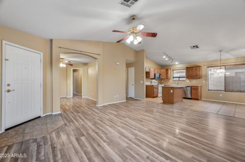 10930 Wilshire Dr, Avondale AZ  85392-5907 exterior