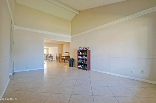 3202 Emerson St, Chandler, AZ 85225-1841