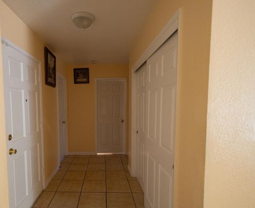 306 Ravenwood Way, Lodi CA  95240-7839 exterior