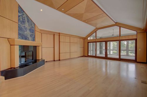 875 Squire Oaks Dr, Covington KY  41017-1342 exterior